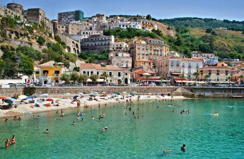 Casavacanzeivana Pizzo  Exterior photo